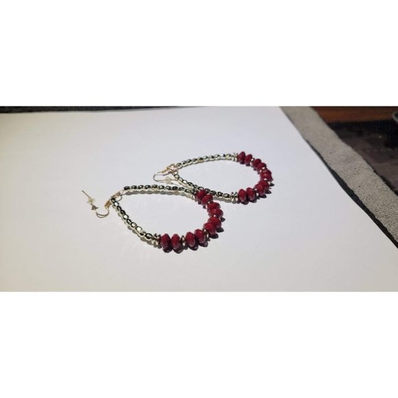 Kohl's Earrings with red stones - Picture 1 of 4